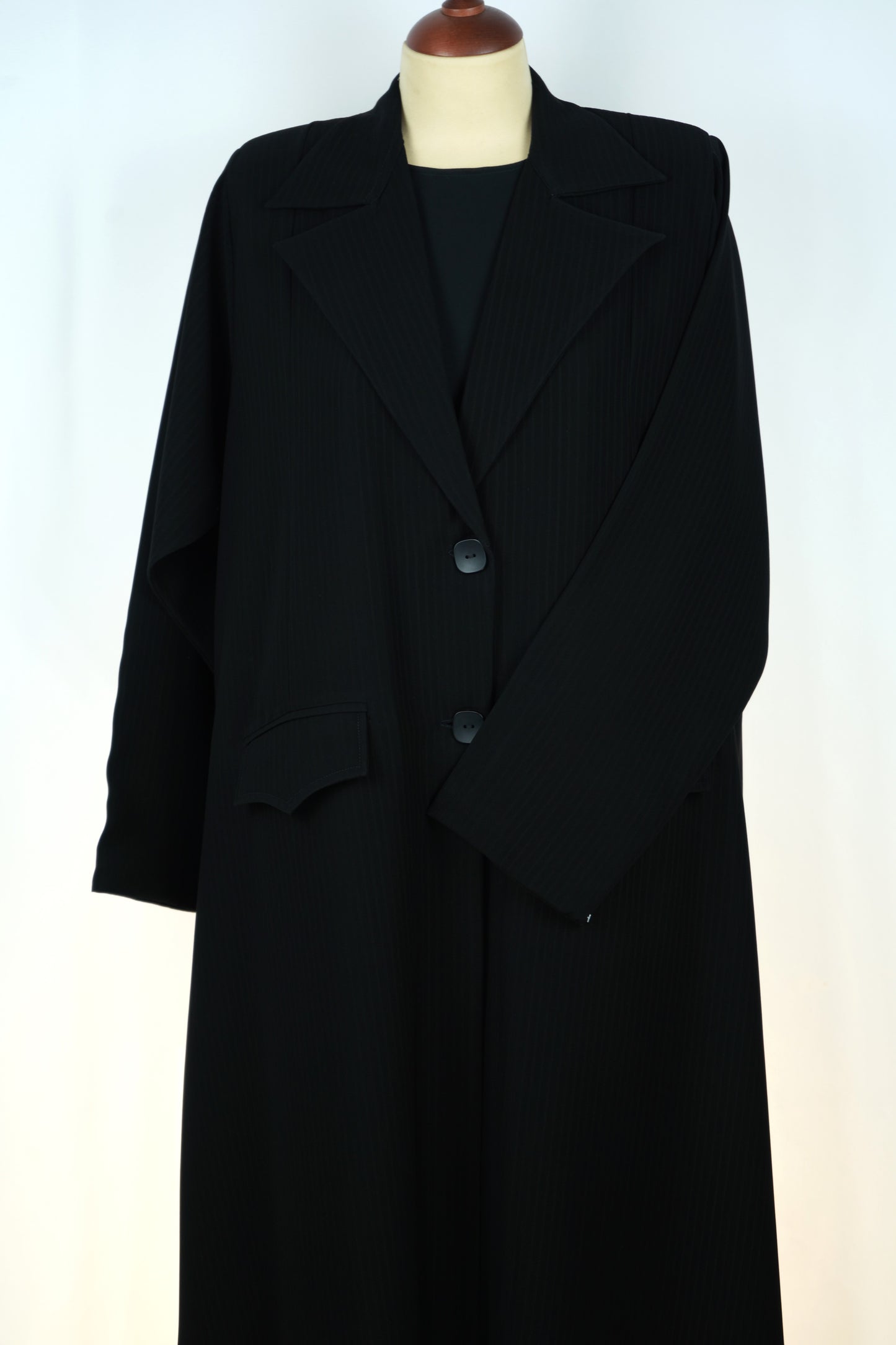 عباية بليزر كلاسيكية موديل 2026-A0088