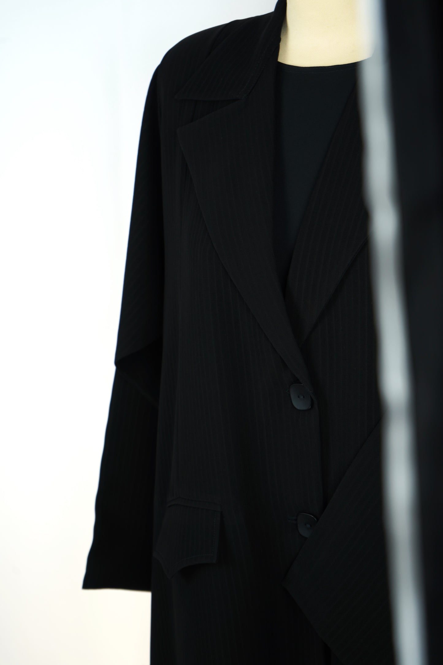 عباية بليزر كلاسيكية موديل 2026-A0088