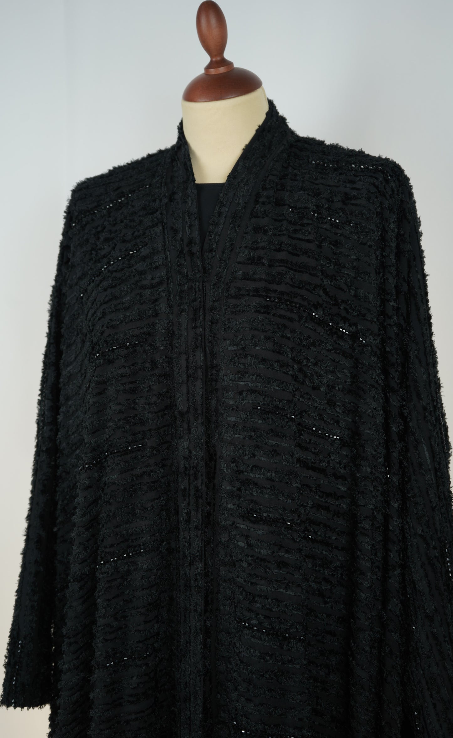 Abaya Shak feather Model 2026-A0025