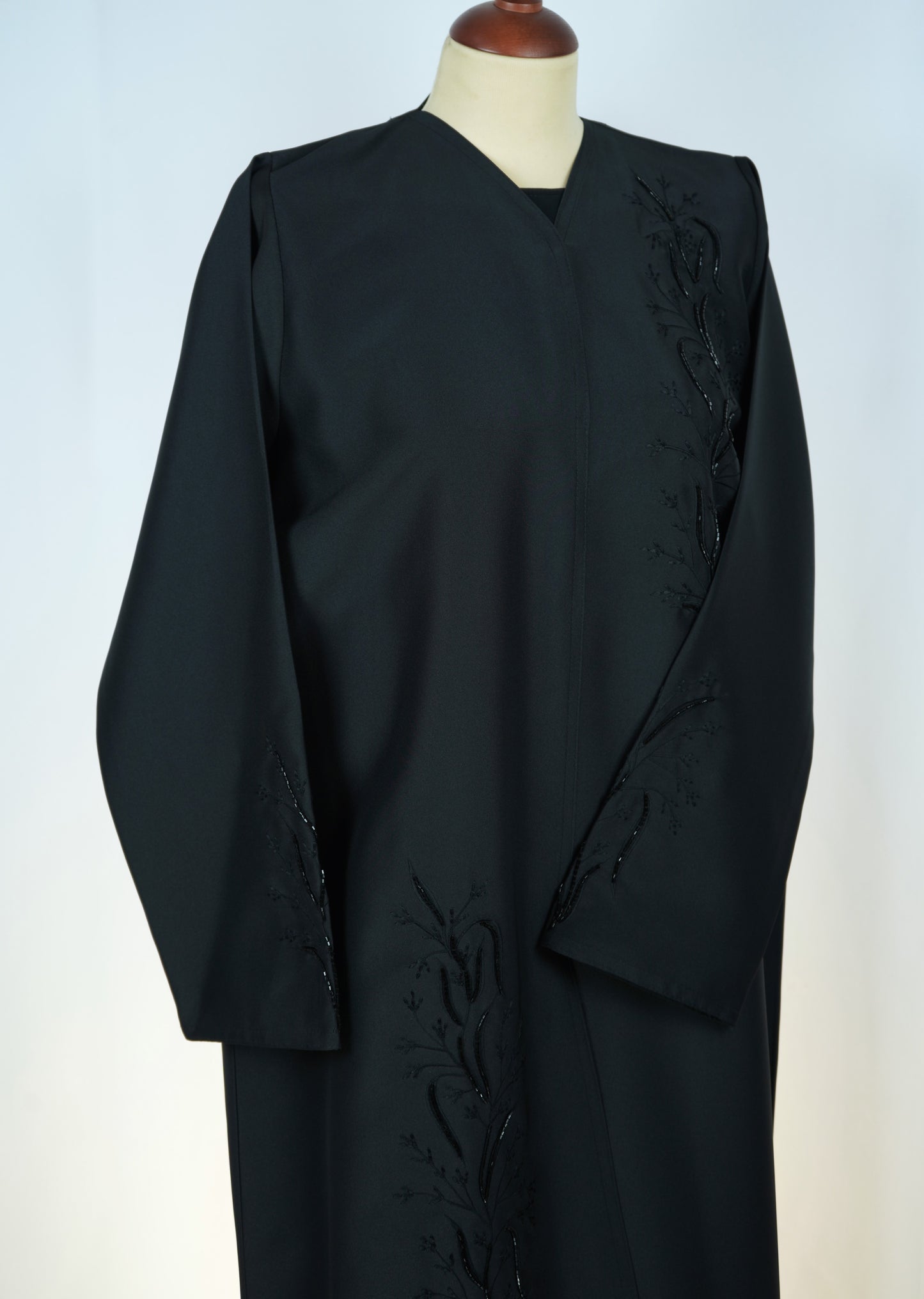 Abaya Luxury X Shak Tatreez Model 2026-A0028