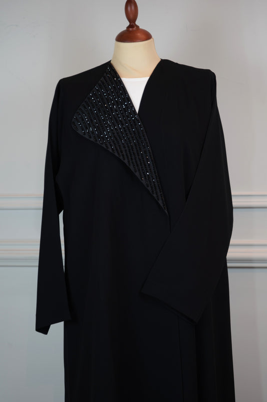 عباية بتصميم ياقة شاك، موديل 2026-A0014