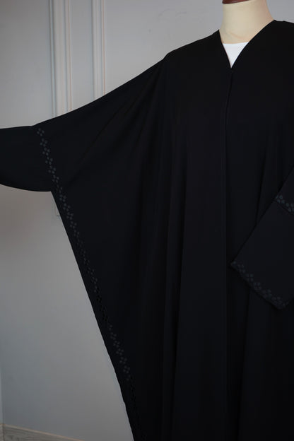 FORM-A Abaya Model 2026-A0040