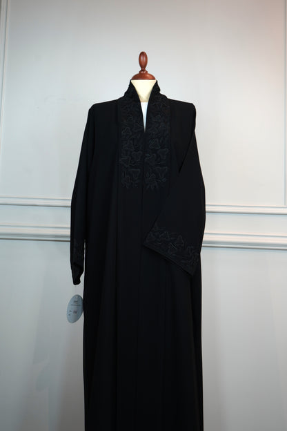 CROWN BLACK Shak Abaya Model 2026-A0045
