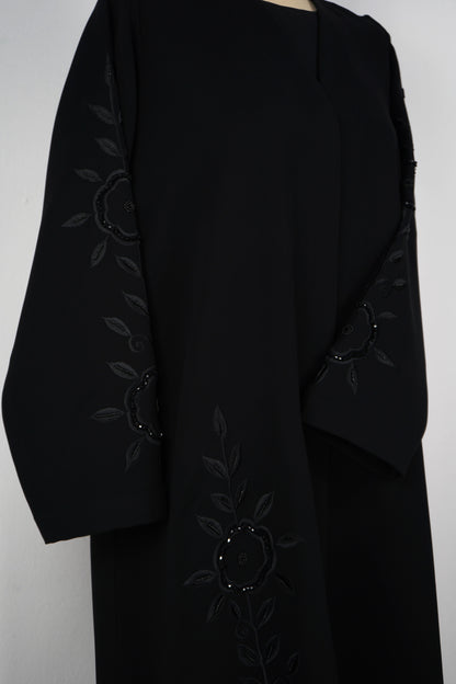 Leaf Line Tatreez Abaya Black Model 2026-A0048
