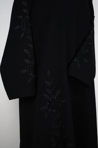Leaf Line Tatreez Abaya Black Model 2026-A0048