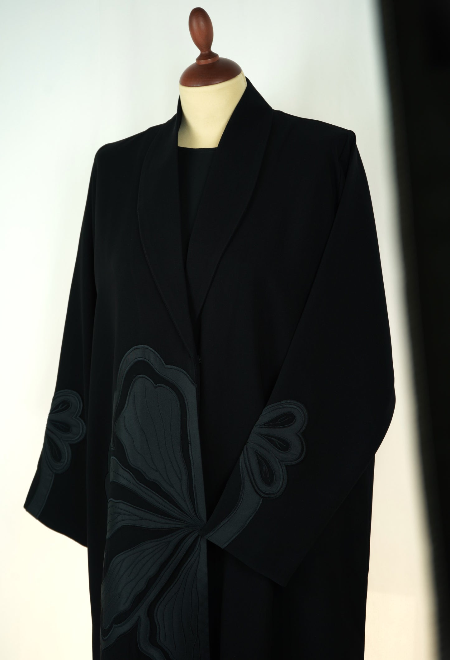 VELORIAS ROSEE Blazer Abaya Model 2026-A0056