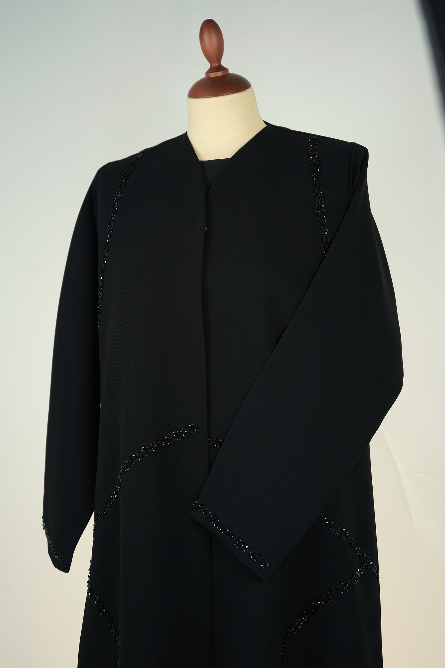 ESSENCE BLACK Shak Abaya Model 2026-A0062