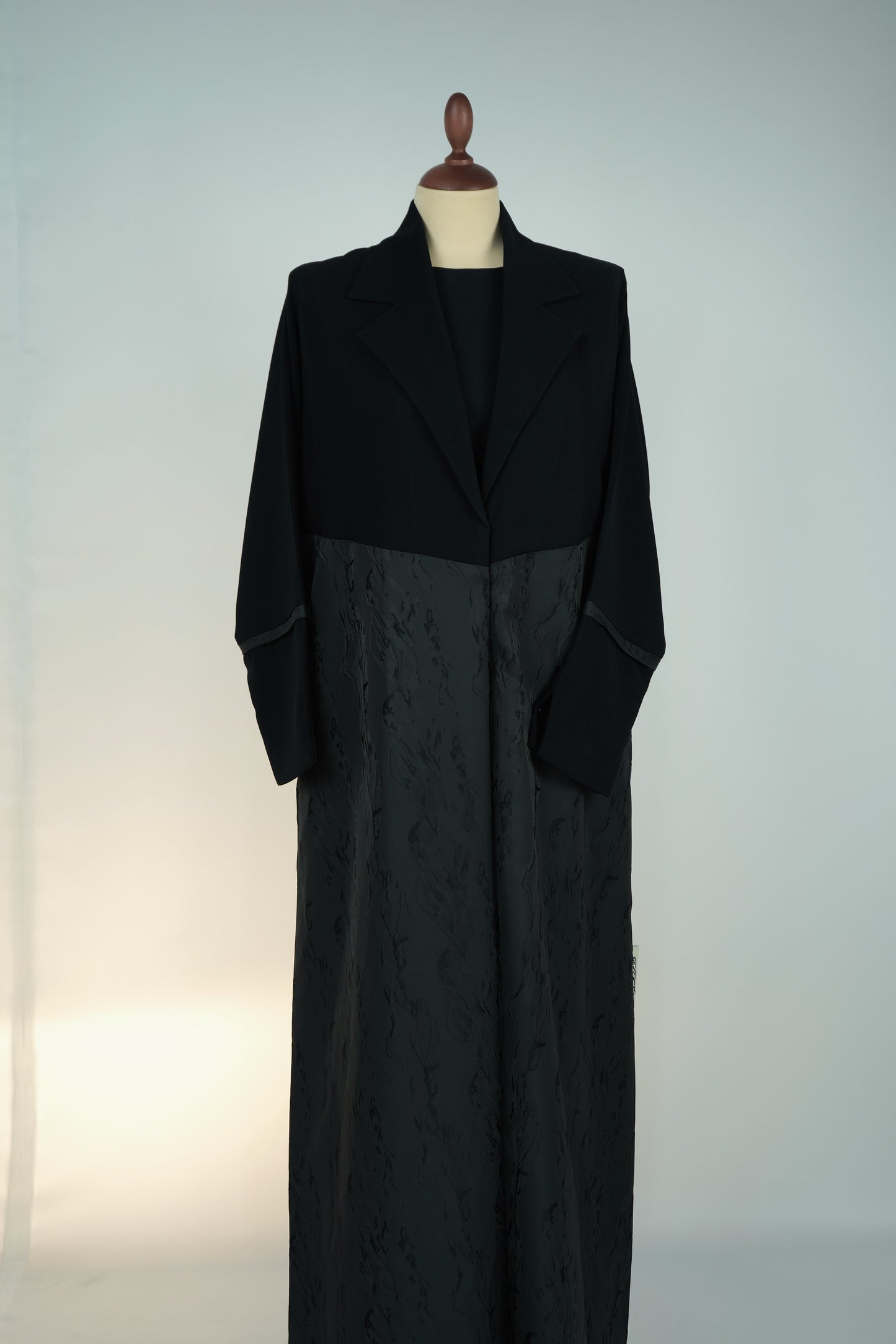 Contrasté Jacquard Coba Abaya Model 2026-A0070