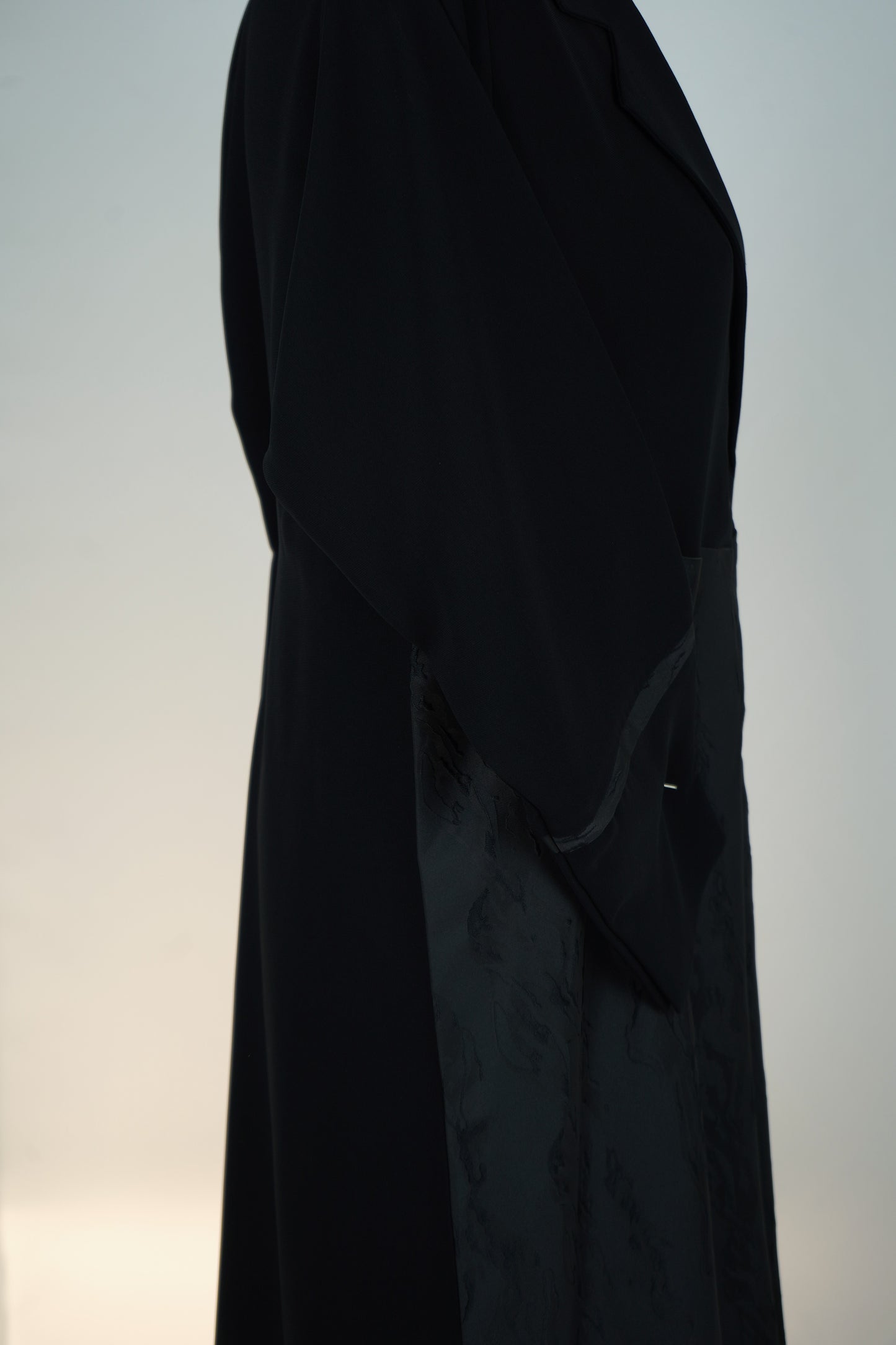 Contrasté Jacquard Coba Abaya Model 2026-A0070