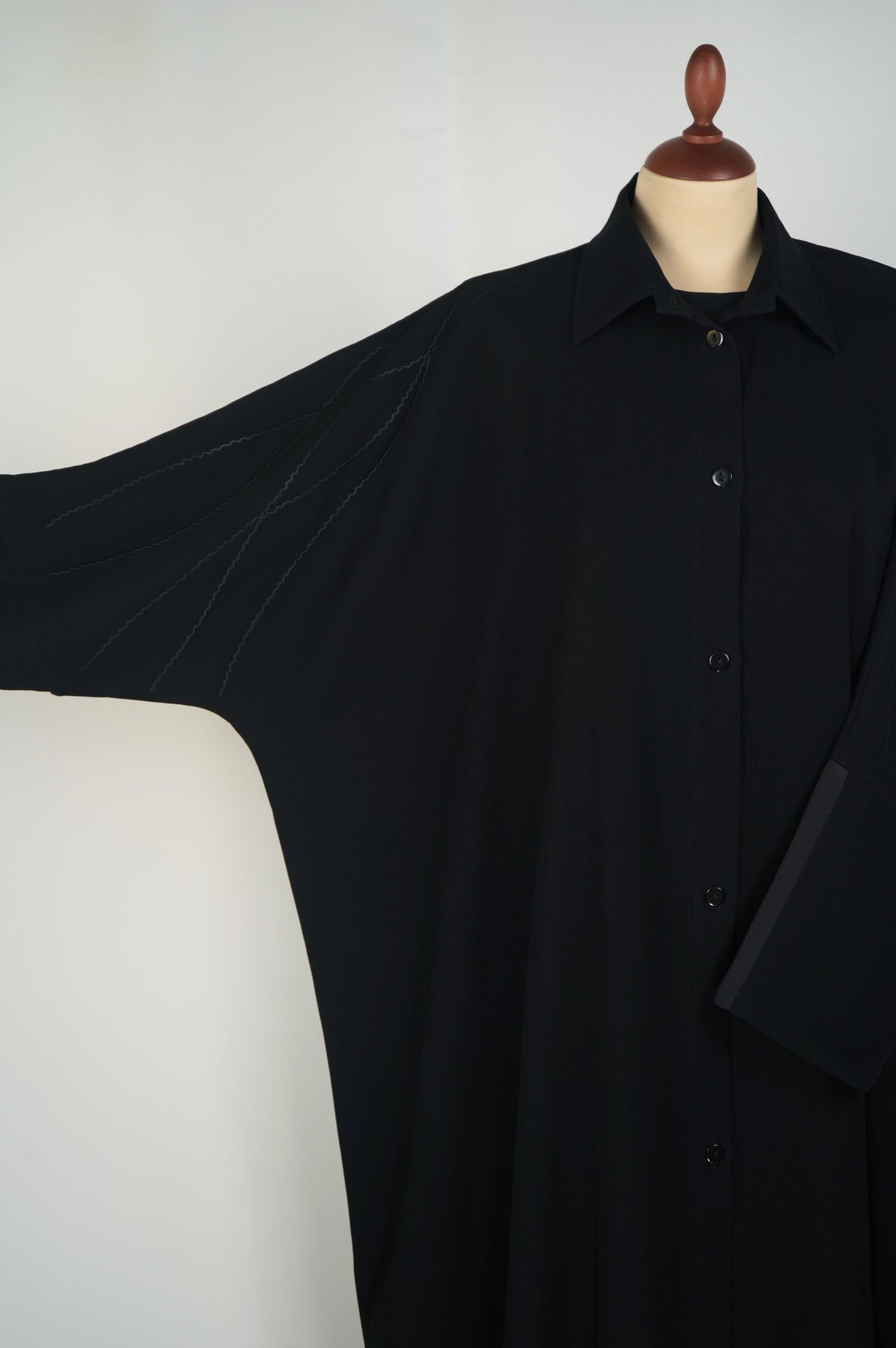 Qatari Shirt Abaya Model 2026-A103