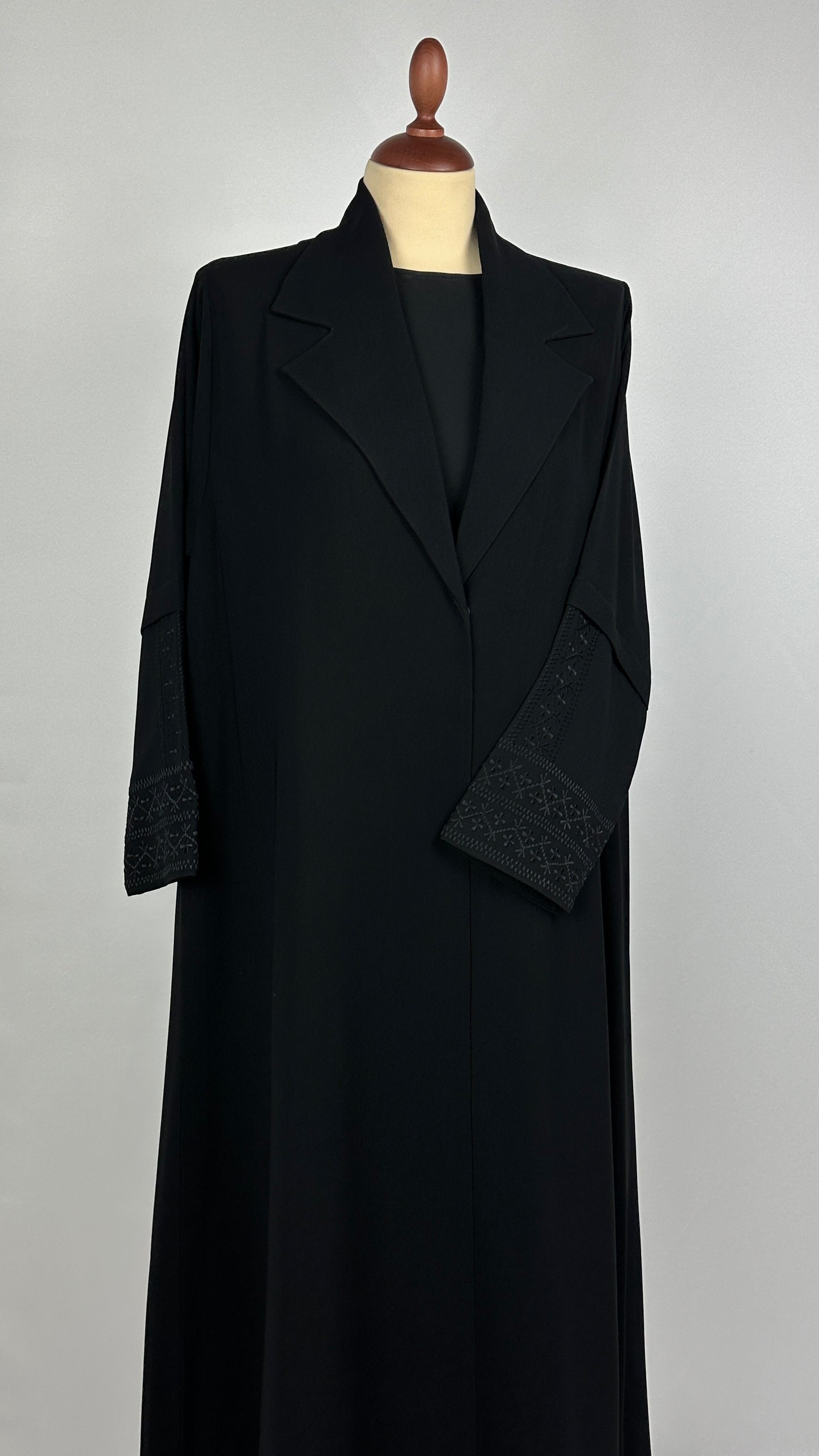 Sleeve Tatreez Blazer Model 2026-A0081