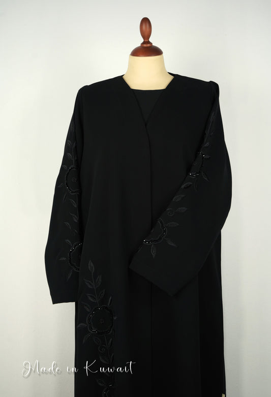 Leaf Line Tatreez Abaya Black Model 2026-A0048